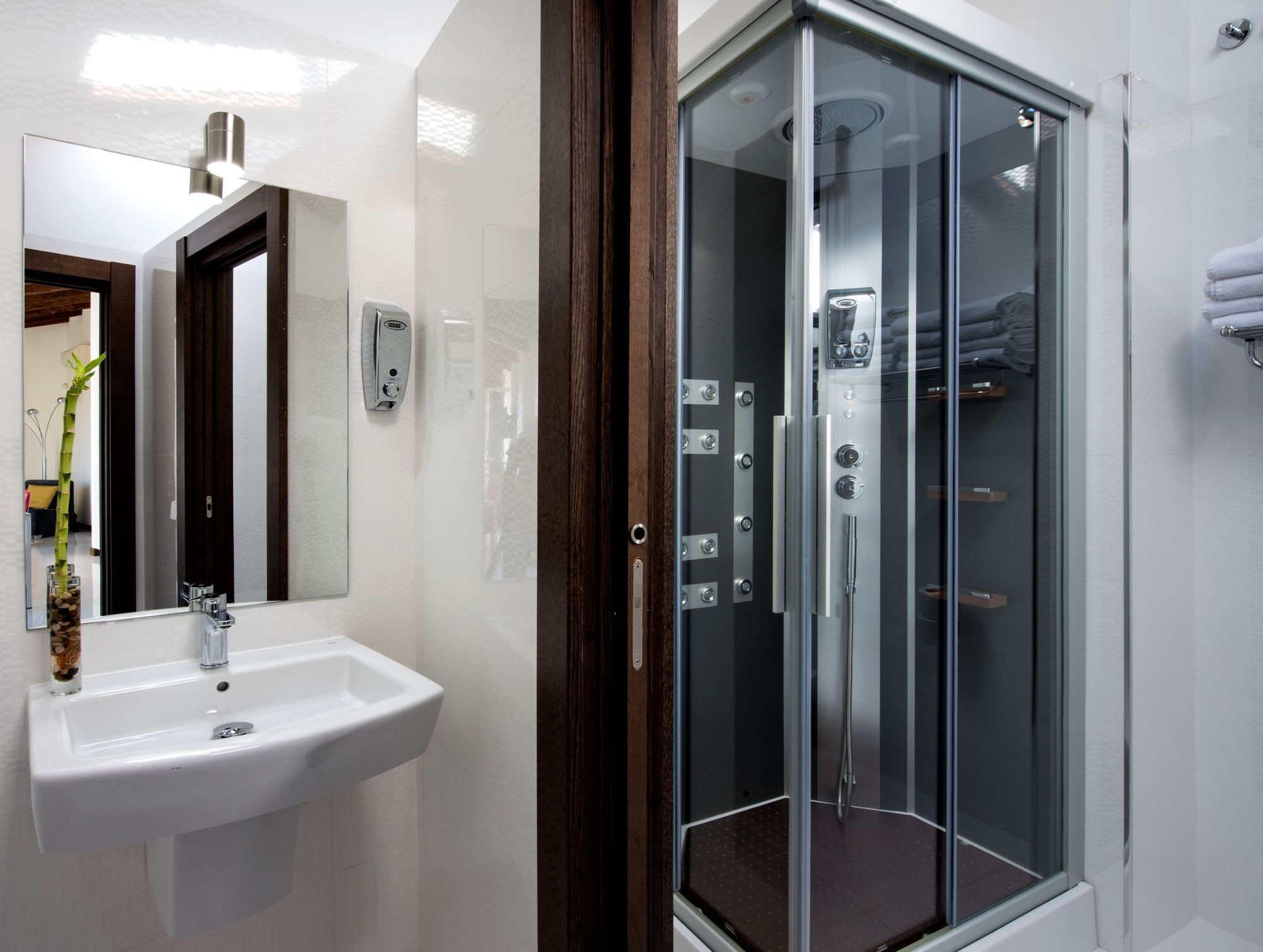 Roisa Suites Madrid Kültér fotó